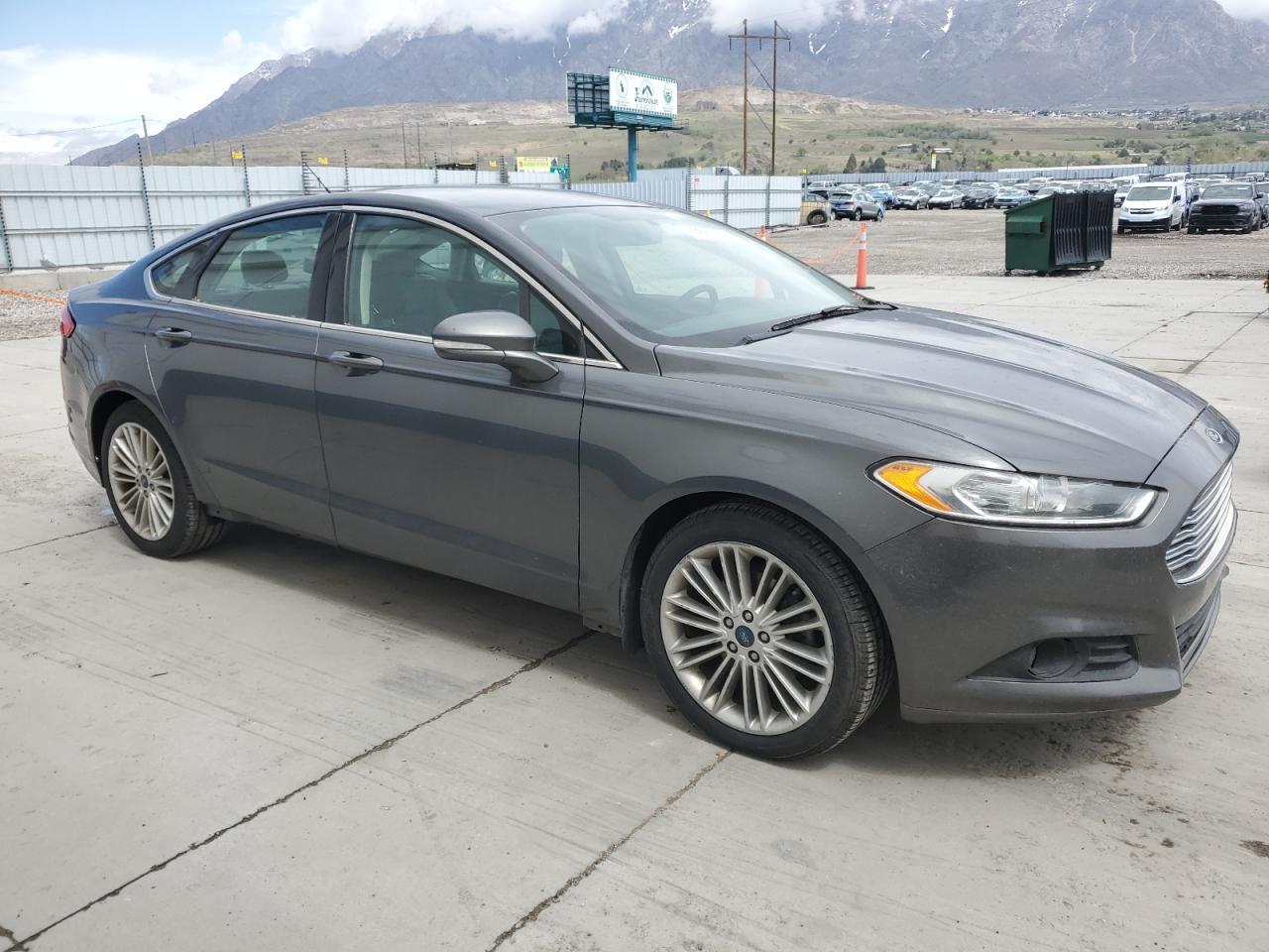 2015 Ford Fusion Se - Фото 4