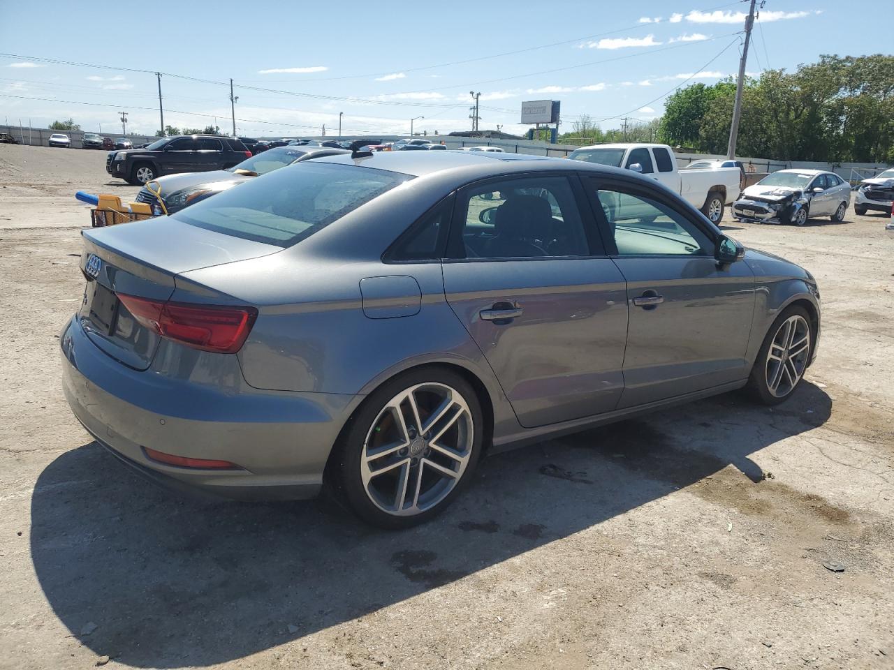 2020 Audi A3 Premium - Фото 3