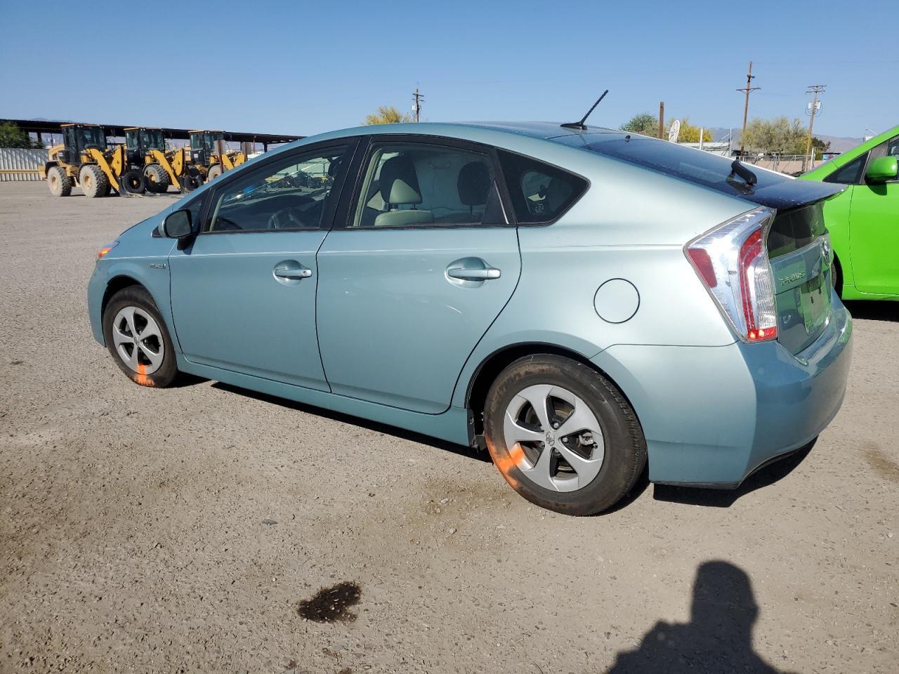 2014 Toyota Prius - Image 2