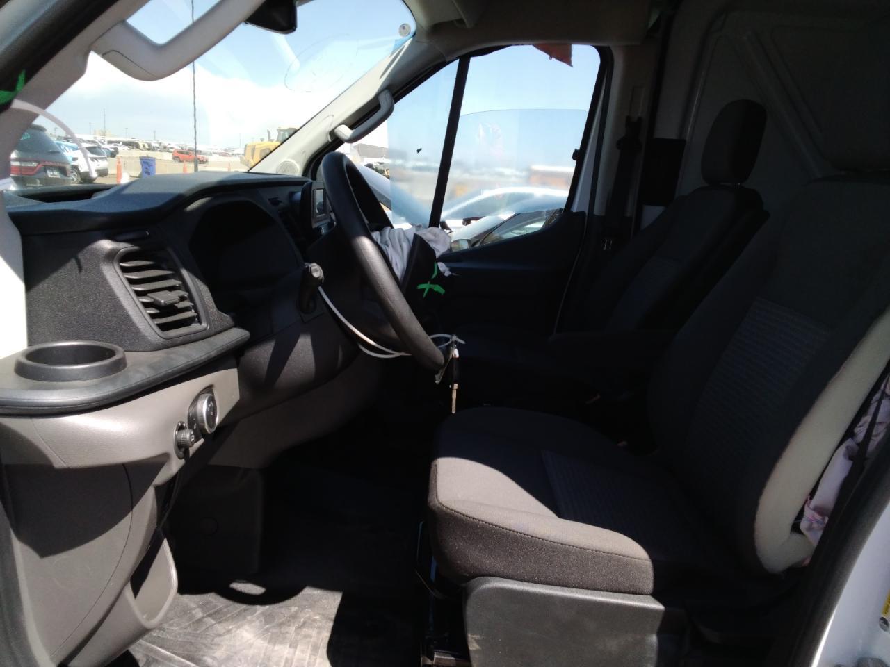 2024 Ford Transit T-250 - Фото 7