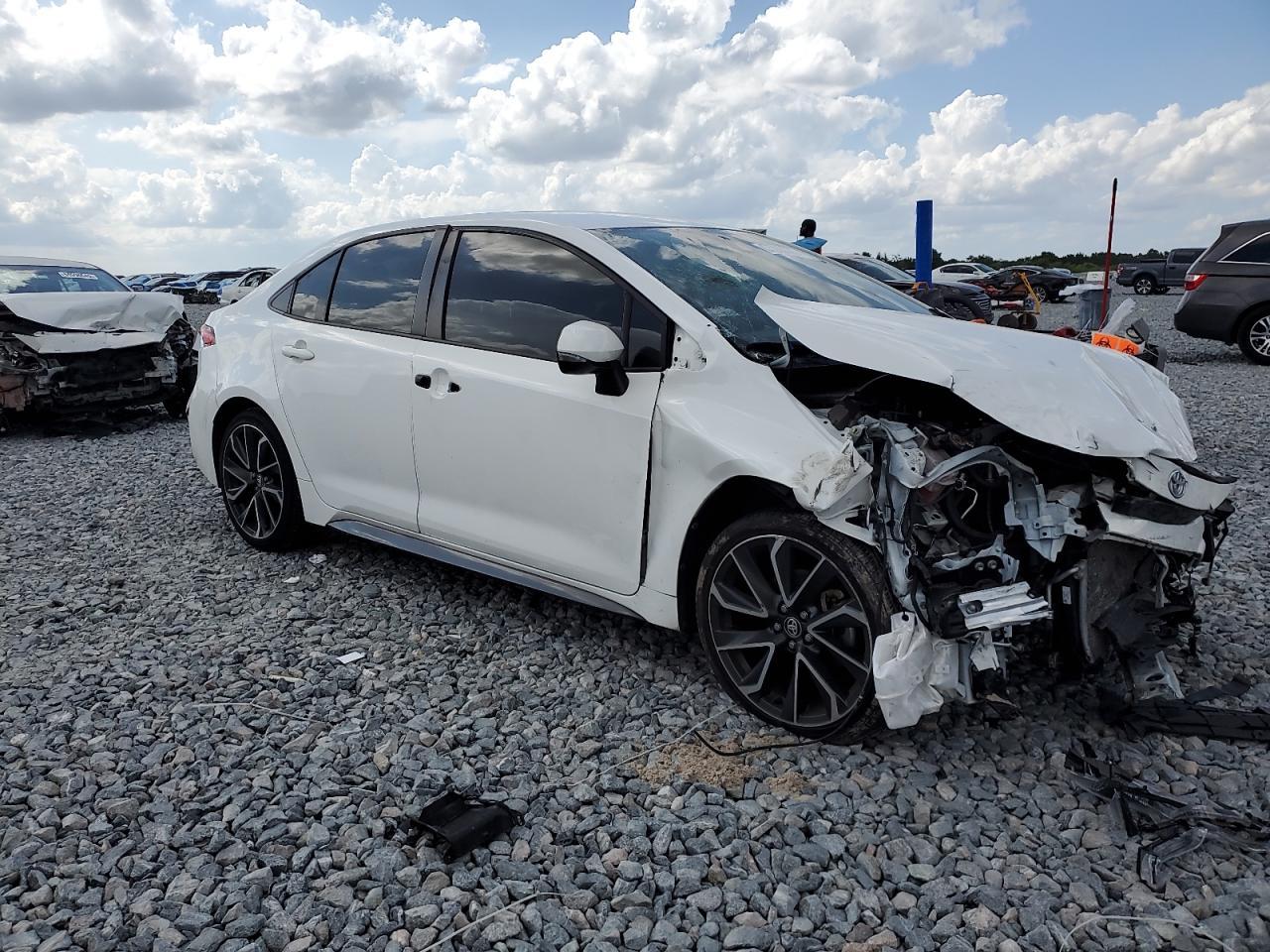 2021 Toyota Corolla Se - Фото 4