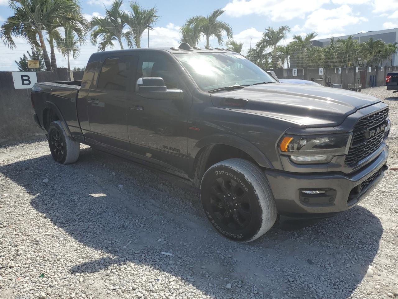 2022 Ram 2500 Limited - Фото 4