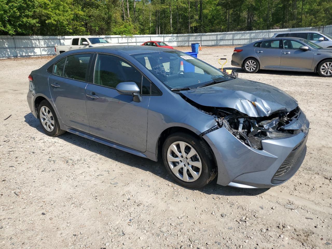 2025 Toyota Corolla Le - Фото 4