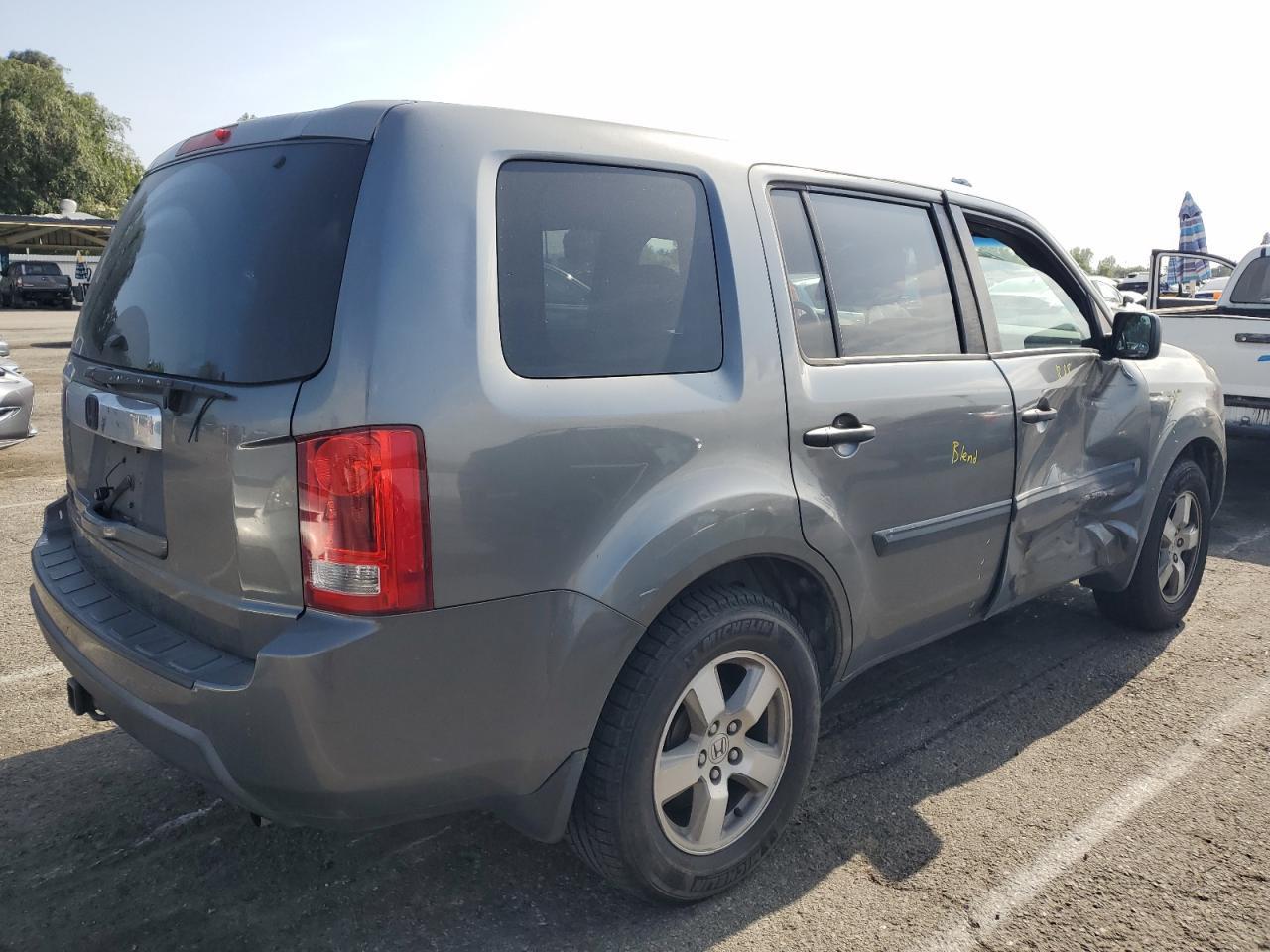 2011 Honda Pilot Lx - Image 3