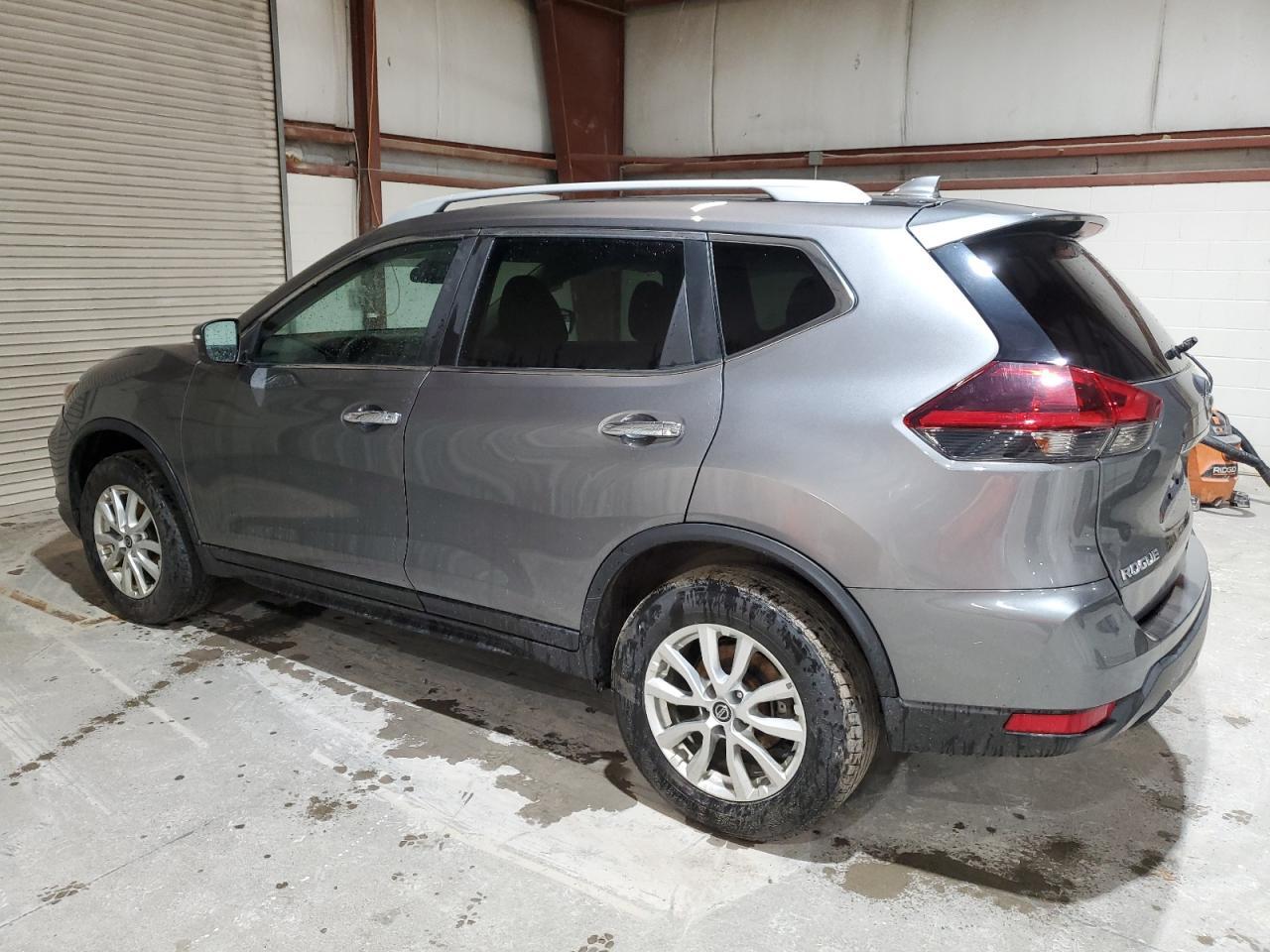 2020 Nissan Rogue S - Фото 2