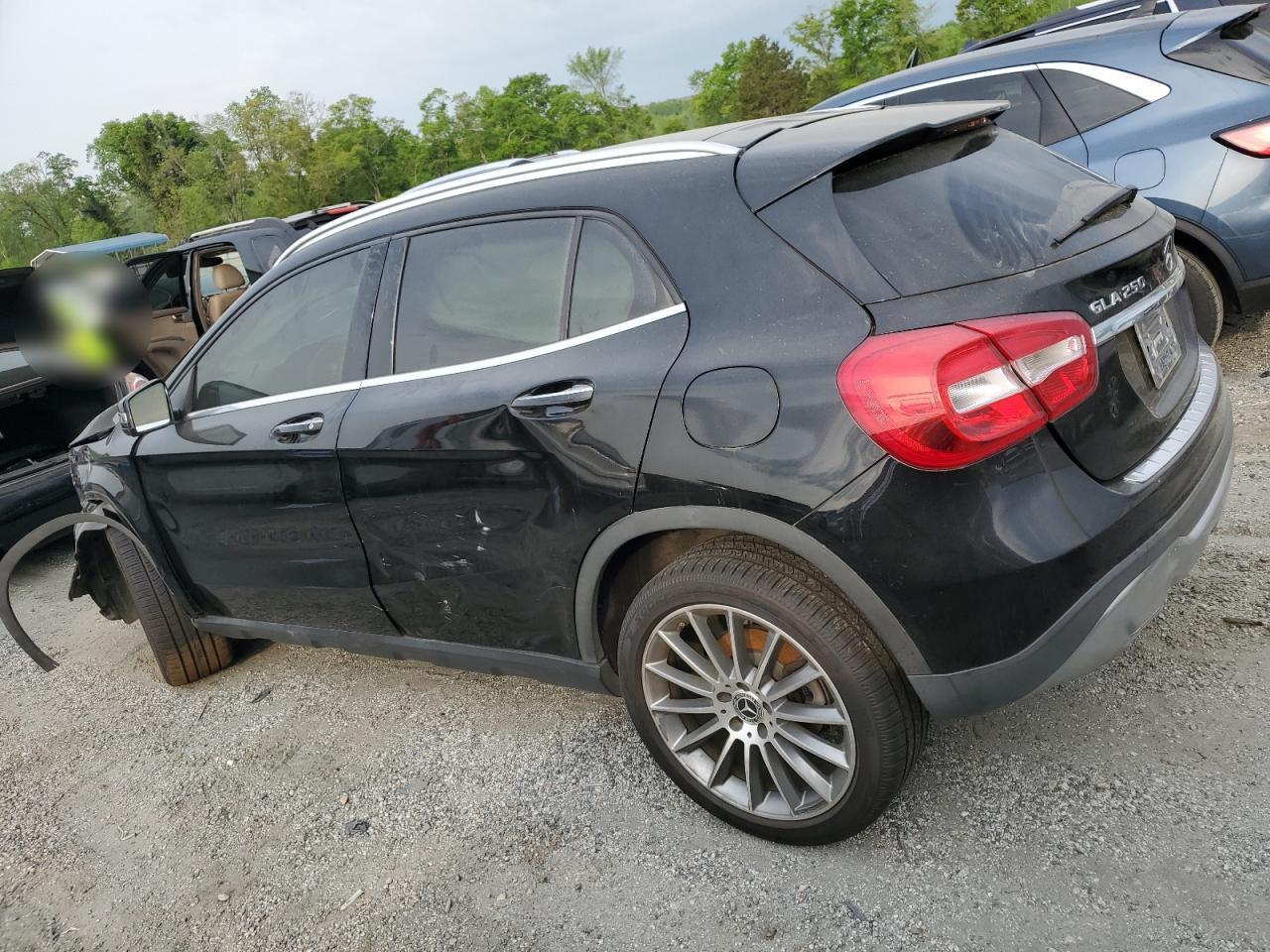 2018 Mercedes-Benz Gla 250 - Image 2