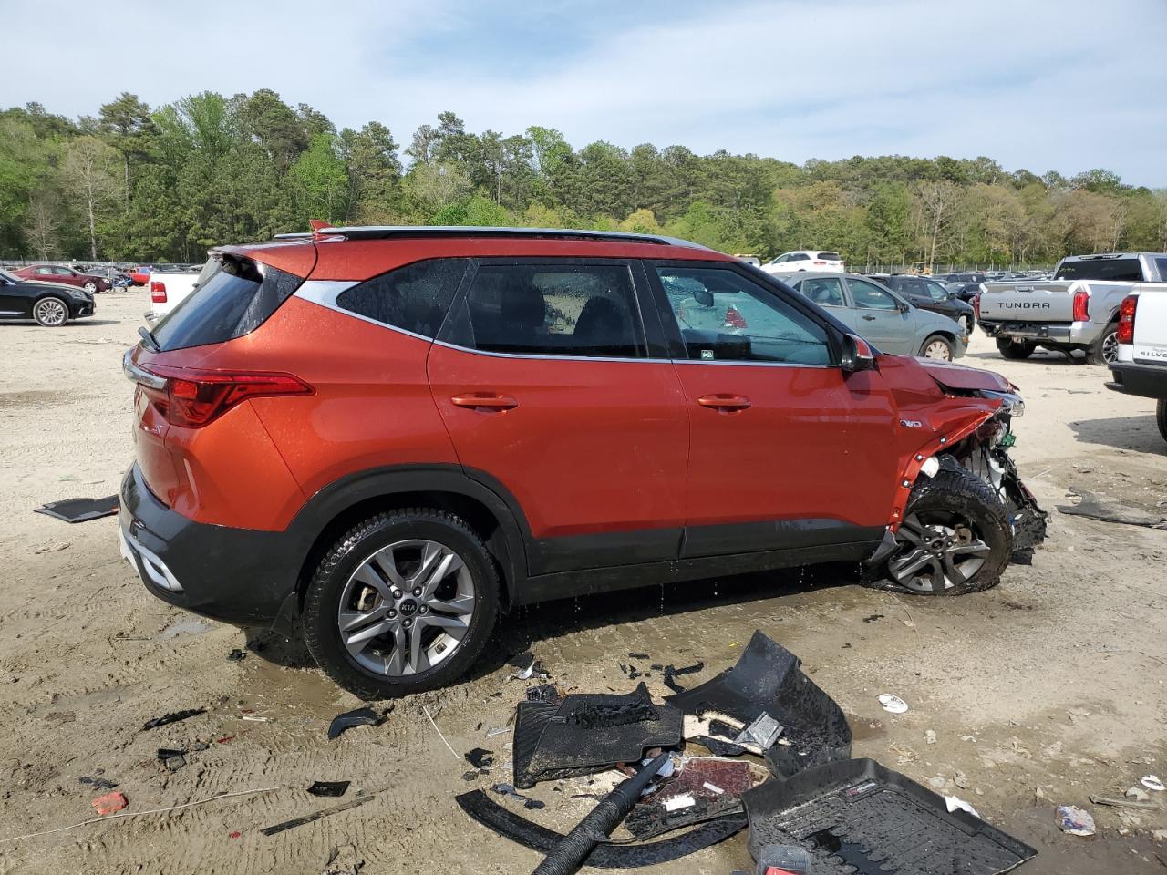 2021 Kia Seltos S - Фото 3