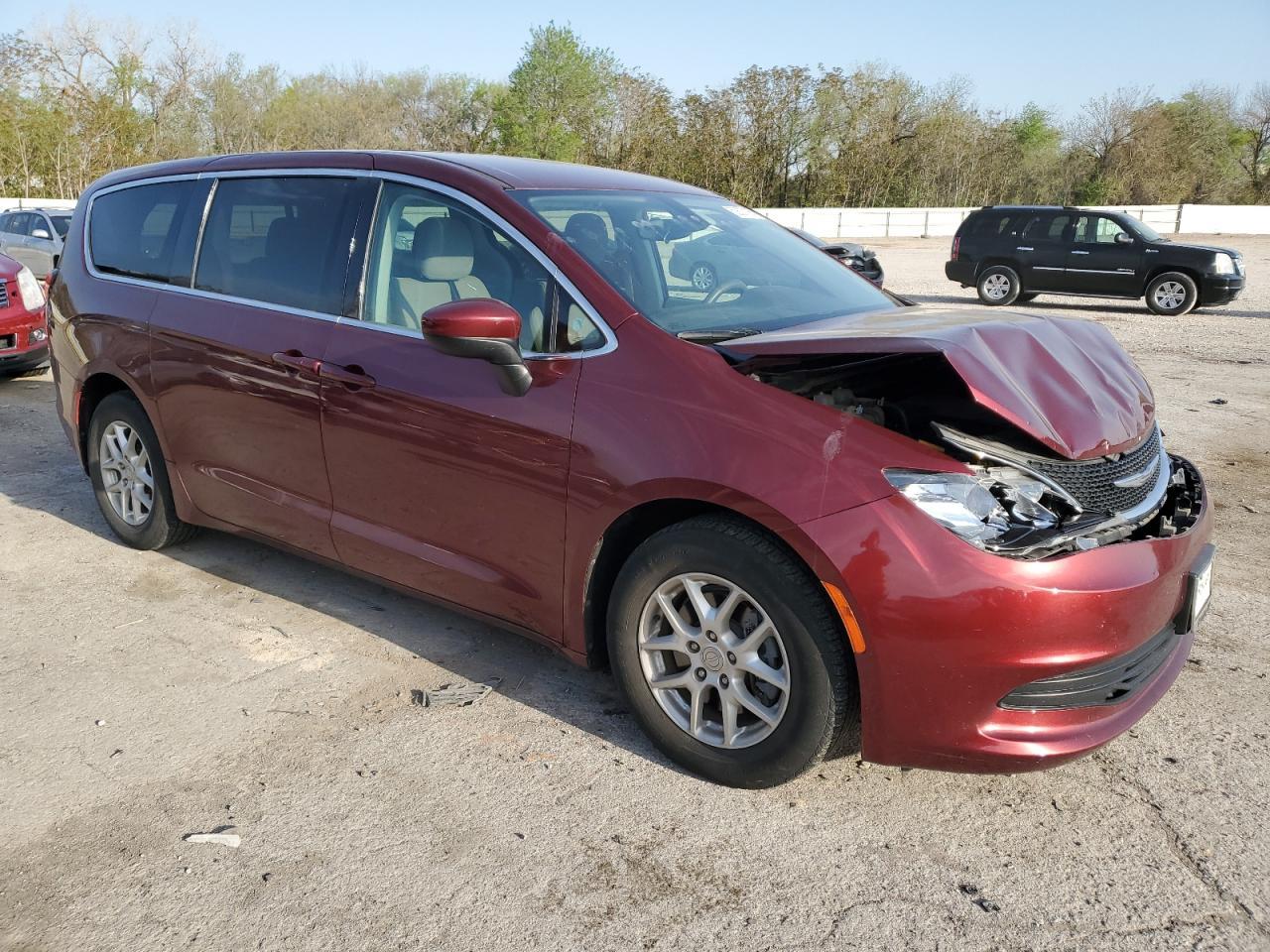 2017 Chrysler Pacifica Lx - Фото 4