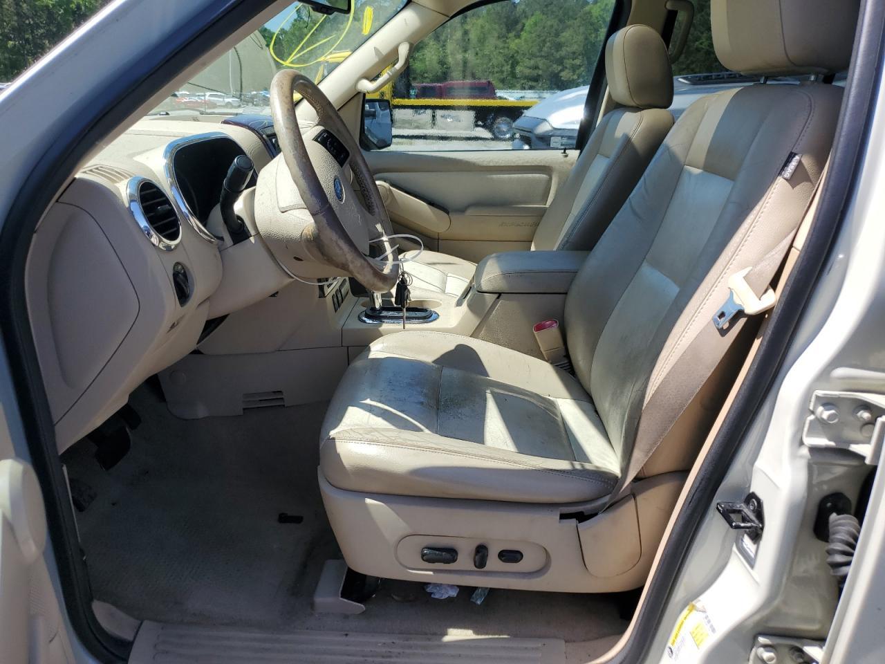 2006 Ford Explorer Limited - Фото 7