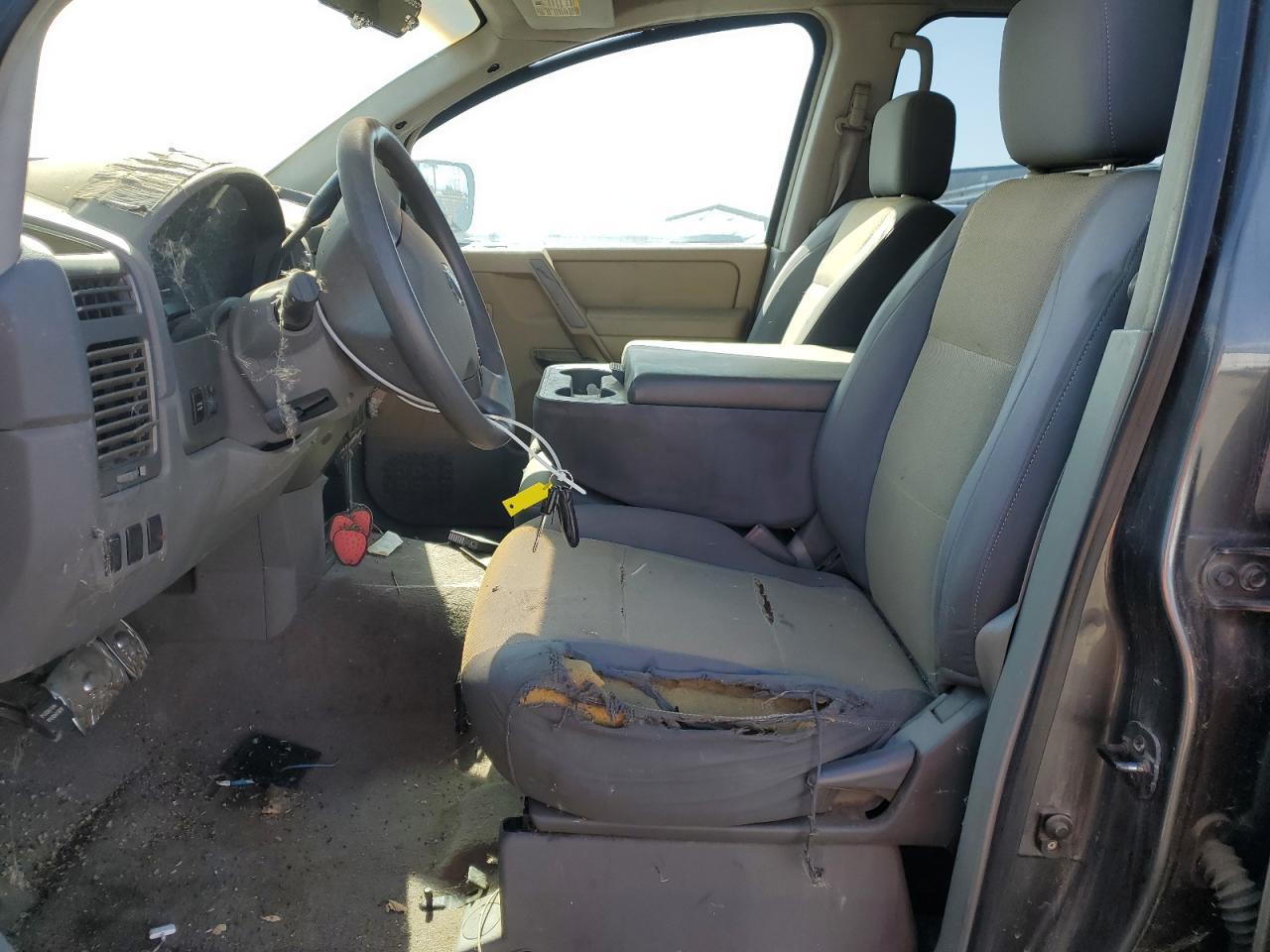 2004 Nissan Titan Xe - Фото 7