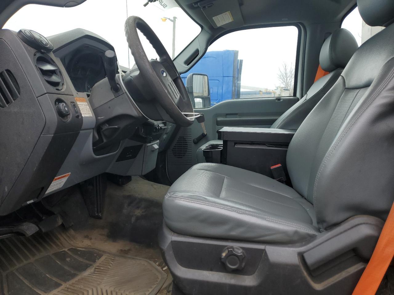 2015 Ford F450 Super Duty - Image 7