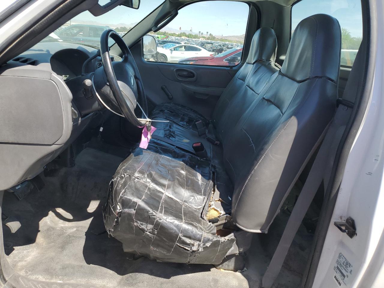 2004 Ford F-150 Heritage Classic - Image 7