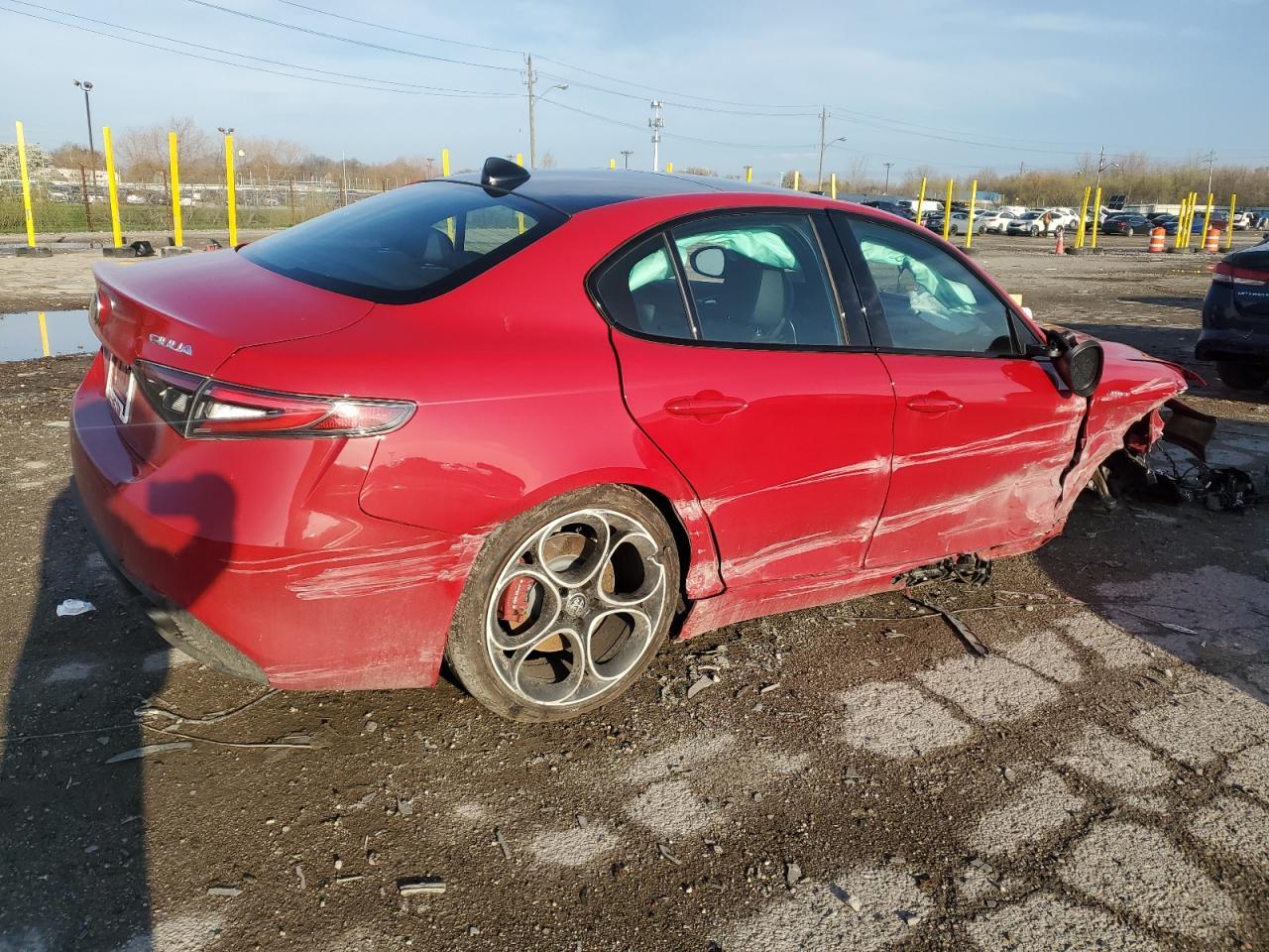 2024 Alfa Romeo Giulia Ti - Фото 3