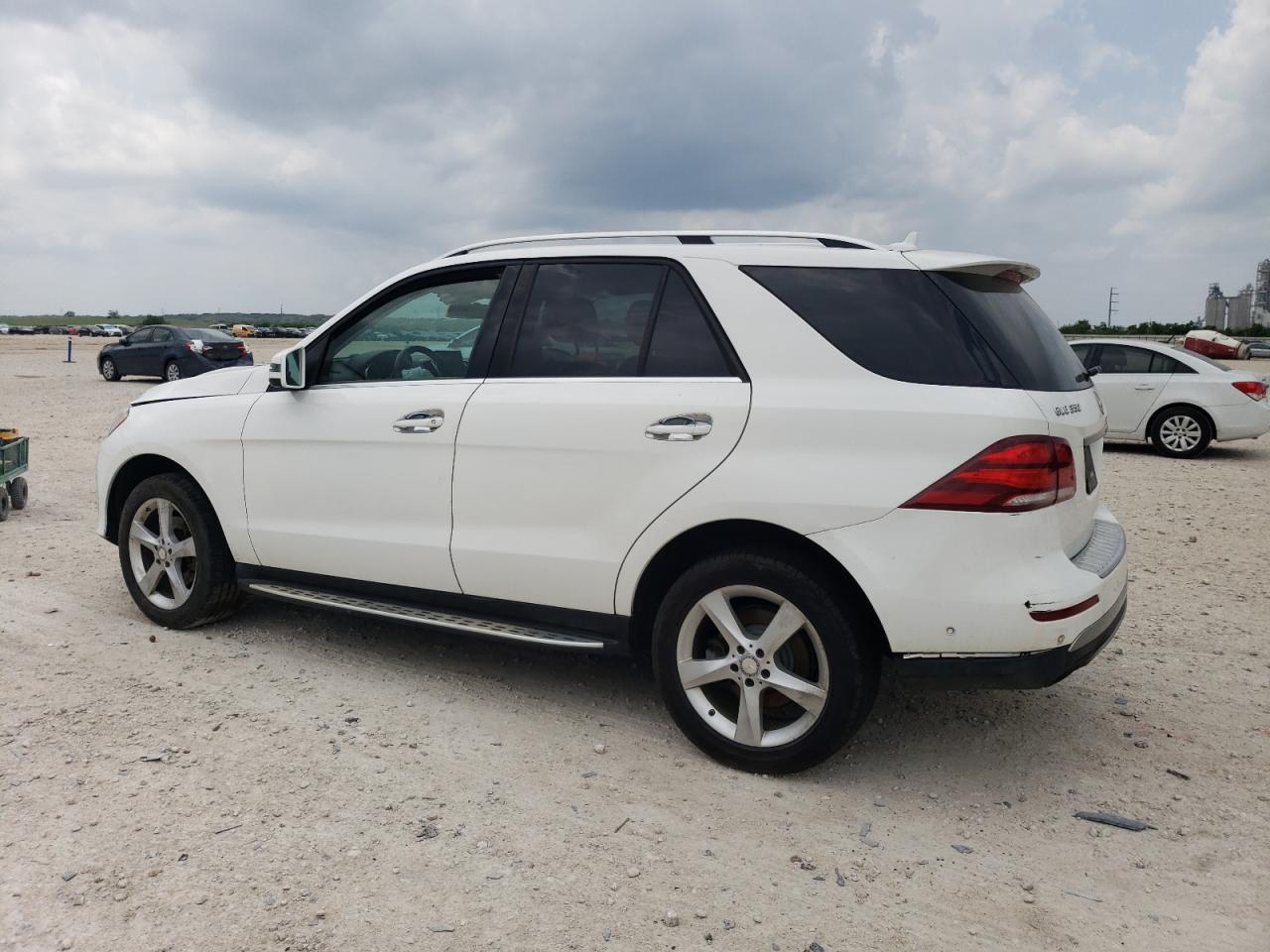 2016 Mercedes-Benz Gle 350 4Matic - Image 2