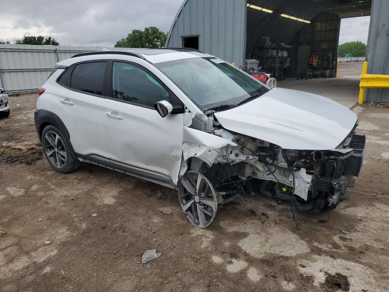 2021 Hyundai Kona Limited - Image 4