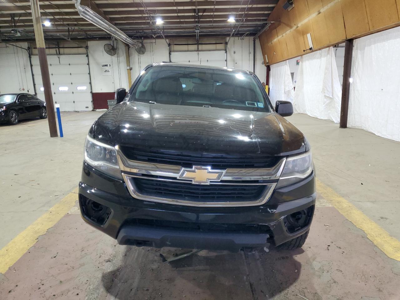 2017 Chevrolet Colorado - Image 5
