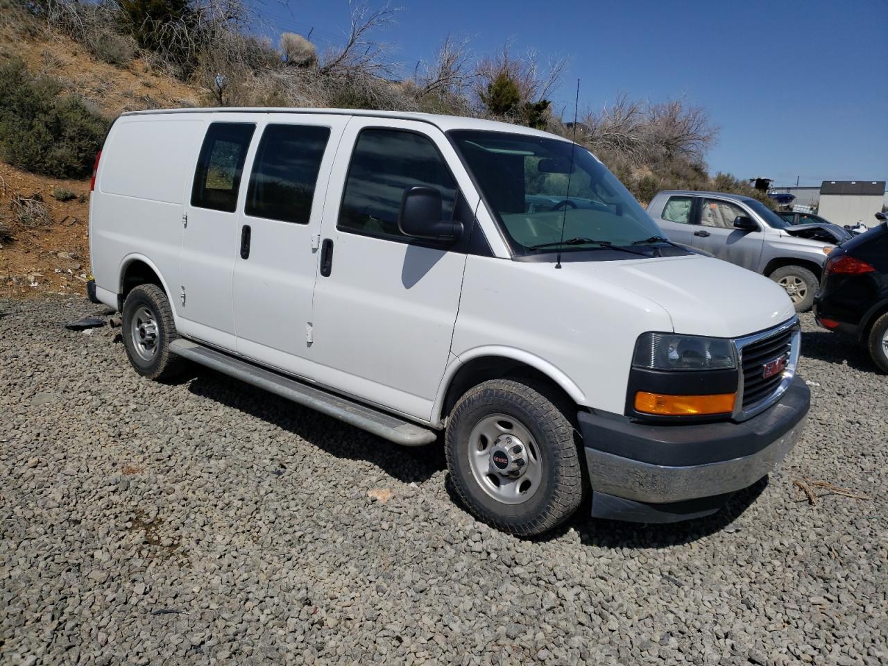 2018 GMC Savana G2500 - Фото 4