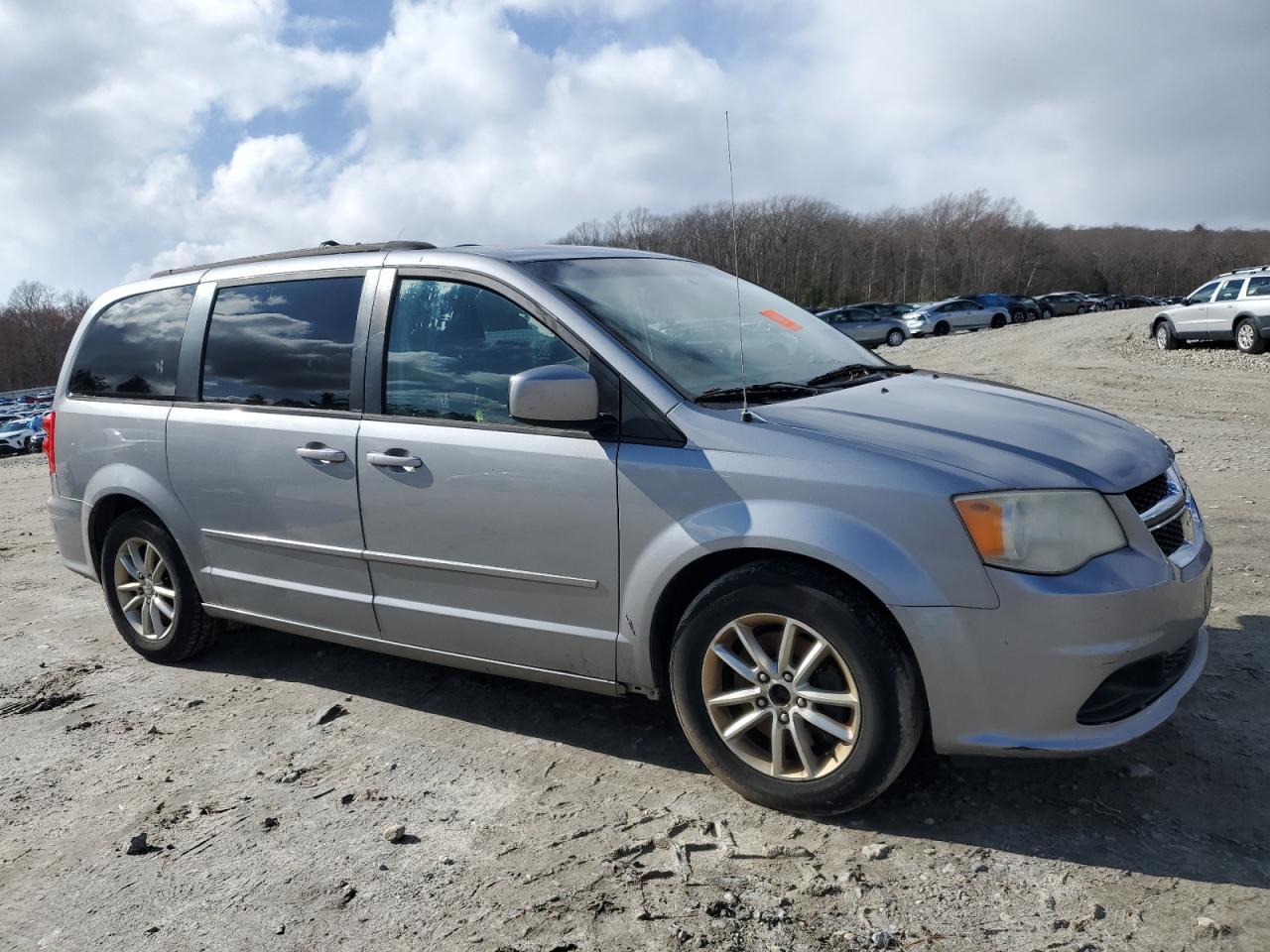 2013 Dodge Grand Caravan Sxt - Фото 4