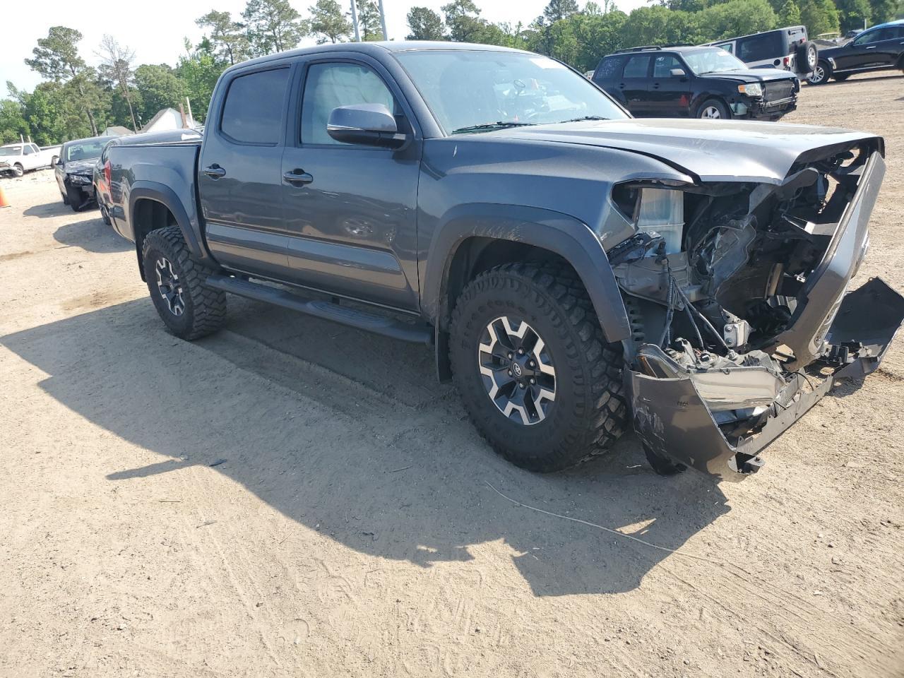 2017 Toyota Tacoma Double Cab - Фото 4