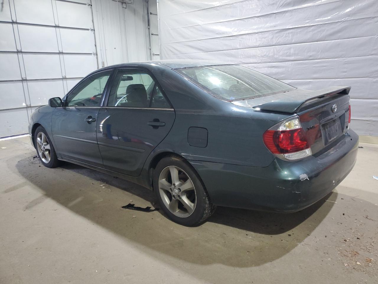 2005 Toyota Camry Se - Фото 2