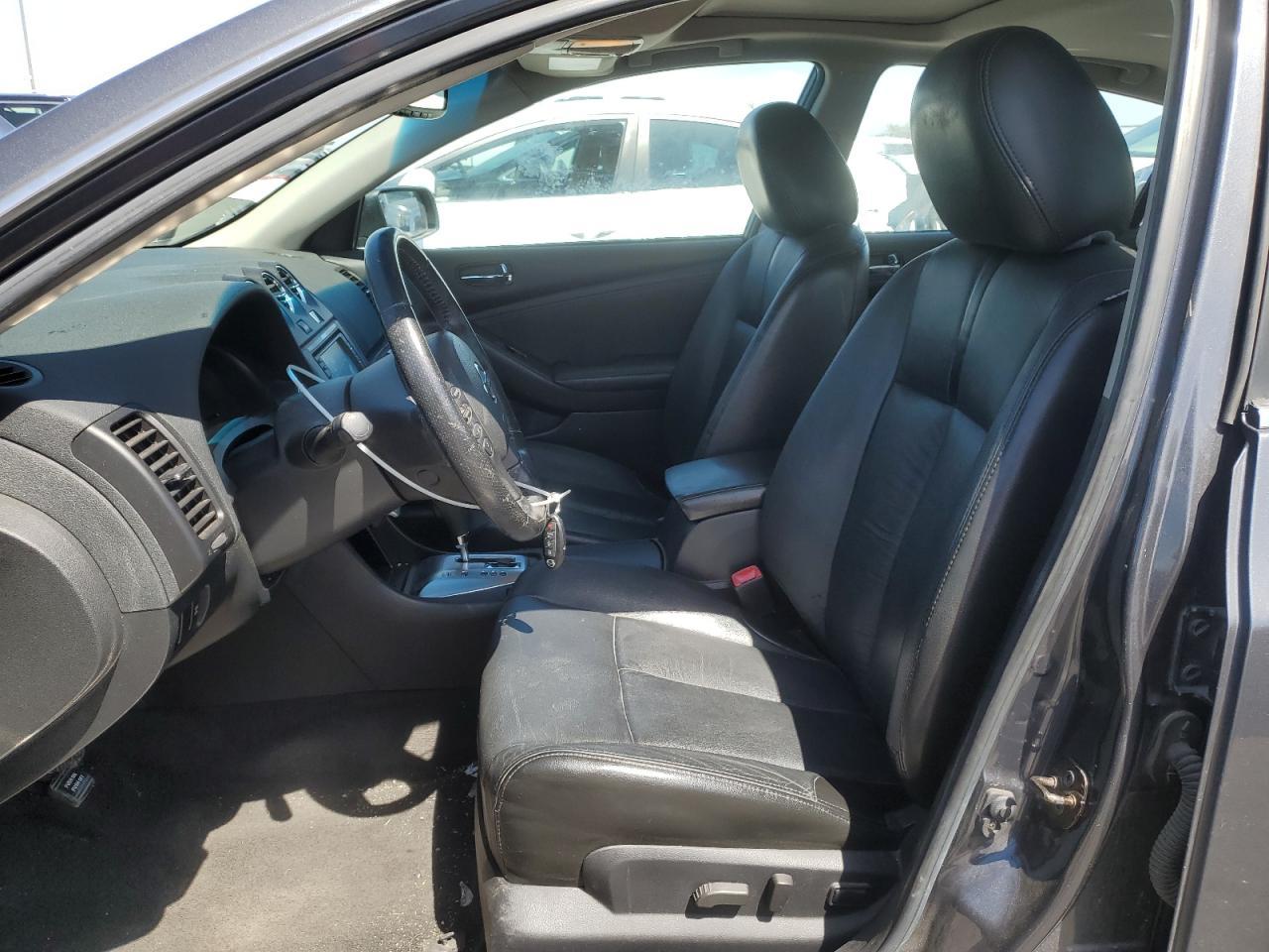 2010 Nissan Altima Sr - Image 7