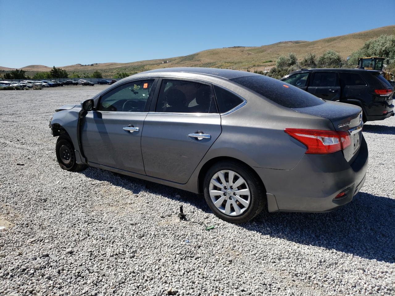 2017 Nissan Sentra S - Фото 2