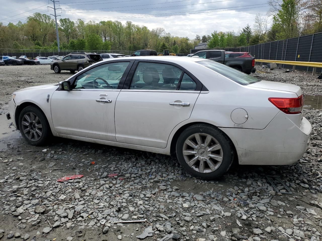 2011 Lincoln Mkz - Фото 2