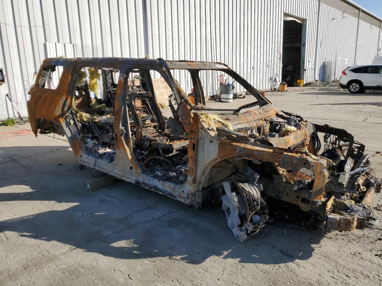 2023 Rivian R1S Adventure - Image 4