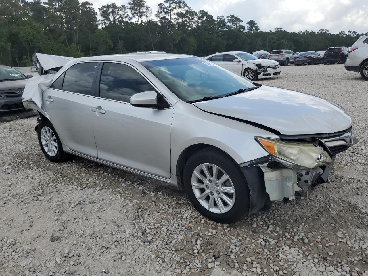2012 Toyota Camry Le - Image 4