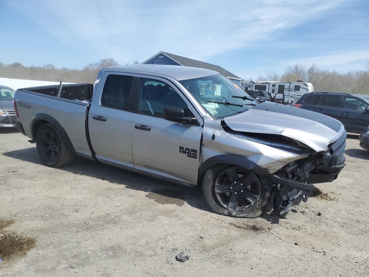 2021 Ram 1500 Classic Slt - Image 4