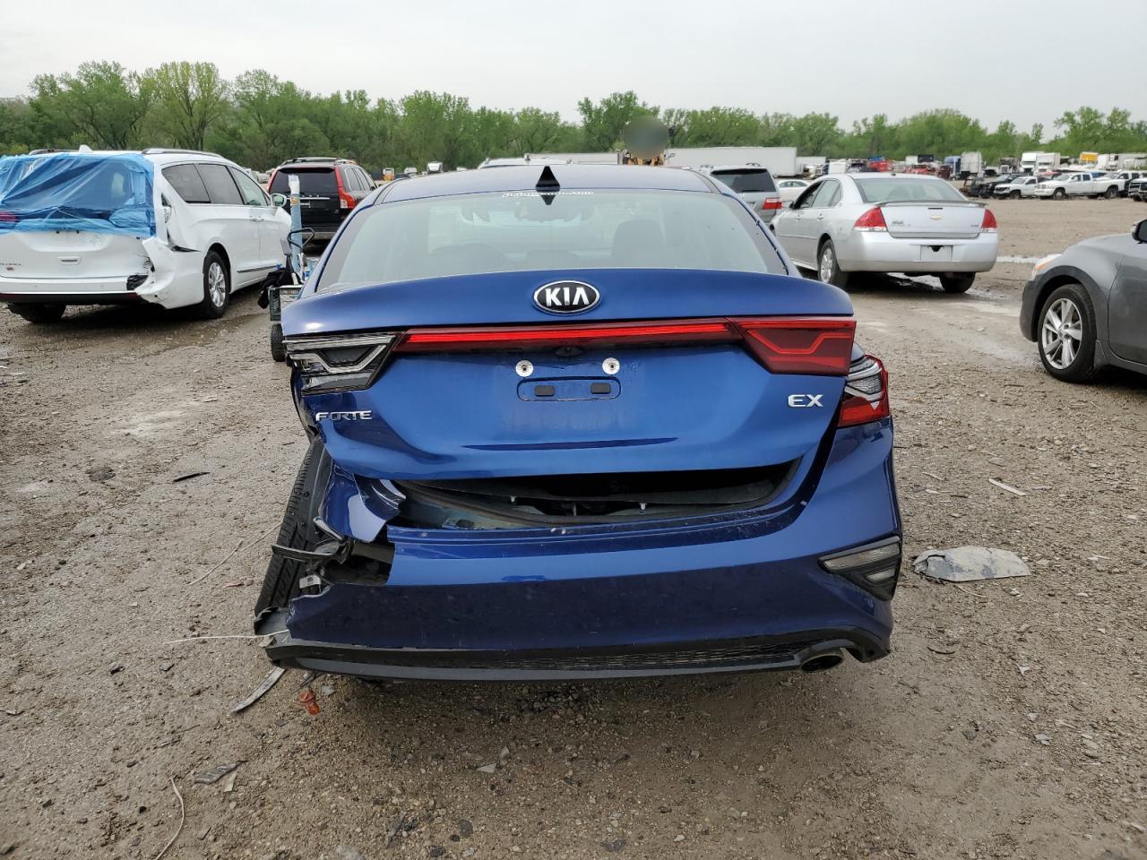 2021 Kia Forte Ex - Фото 6