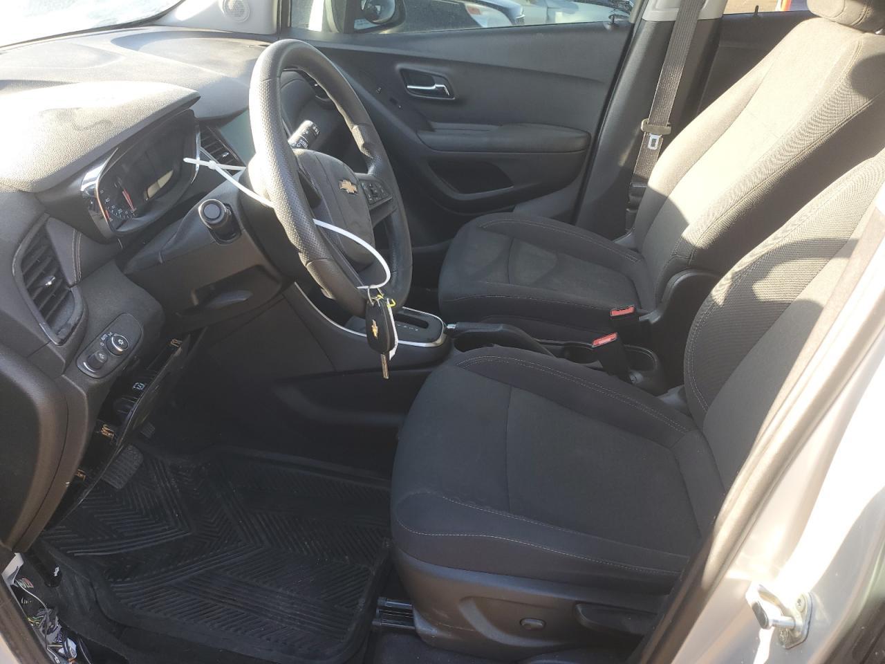 2020 Chevrolet Trax Ls - Image 7