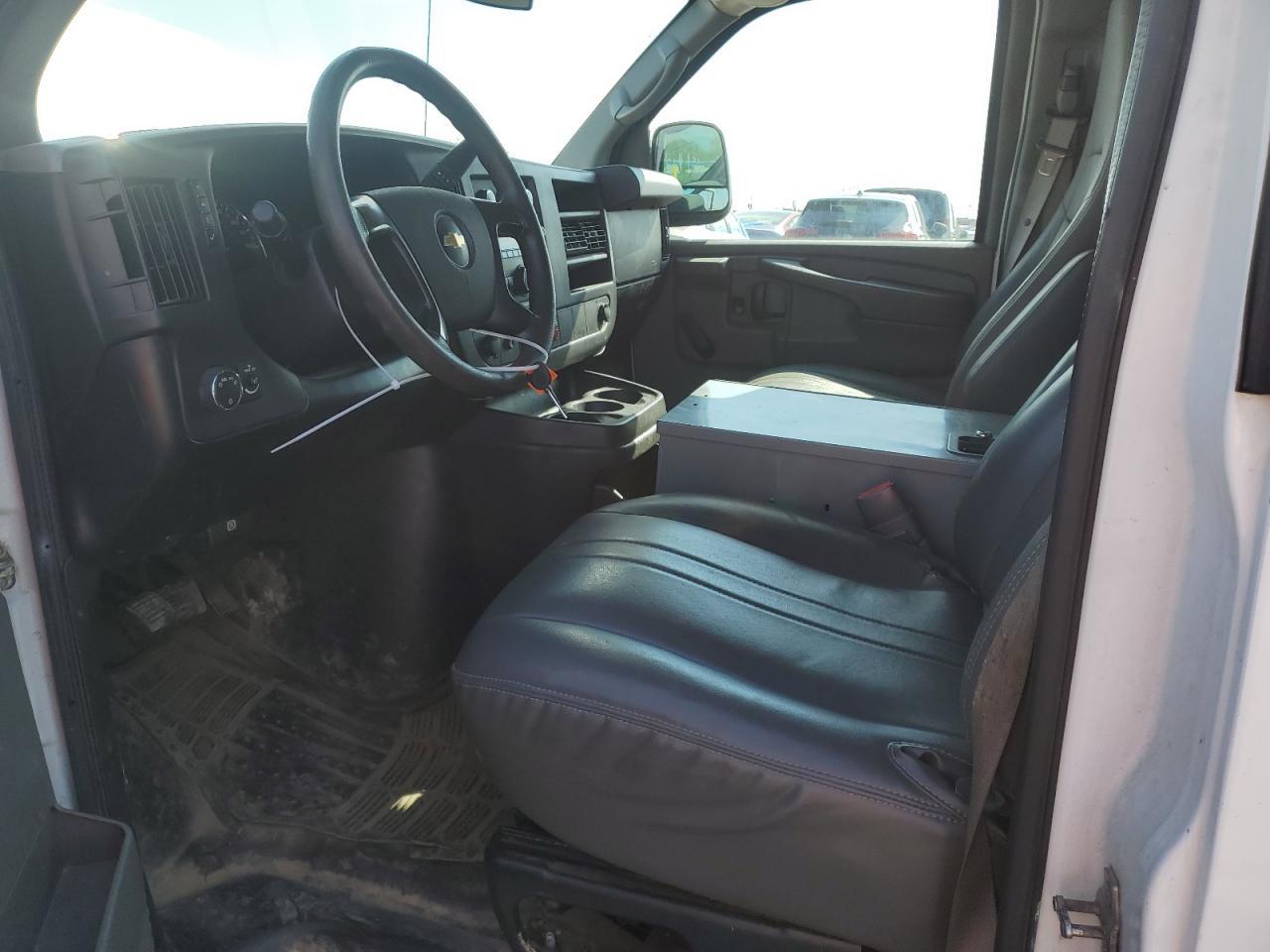 2012 Chevrolet Express G2500 - Фото 7