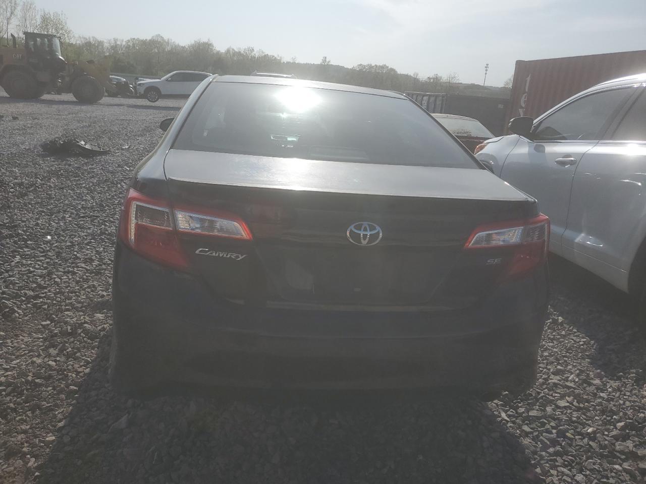 2013 Toyota Camry L - Image 6