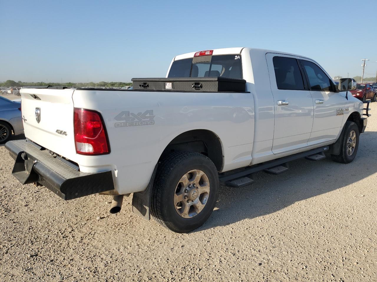2016 Ram 2500 Slt - Фото 3