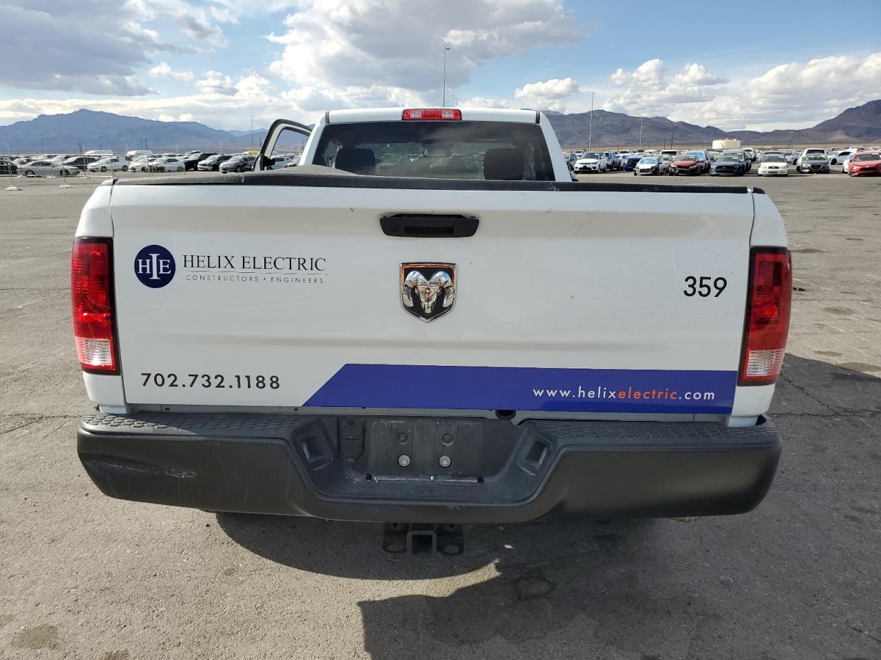 2022 Ram 1500 Classic Tradesman - Фото 6