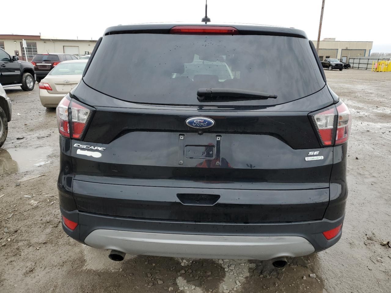 2017 Ford Escape Se - Фото 6