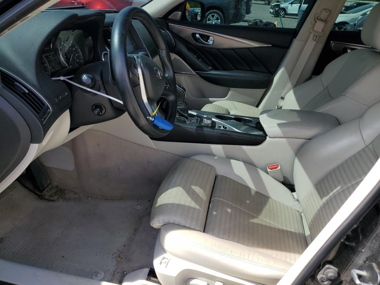 2018 Infiniti Q50 Luxe - Image 7