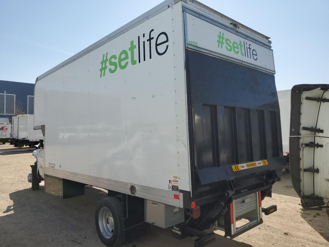 2021 Ram 5500 - Фото 2