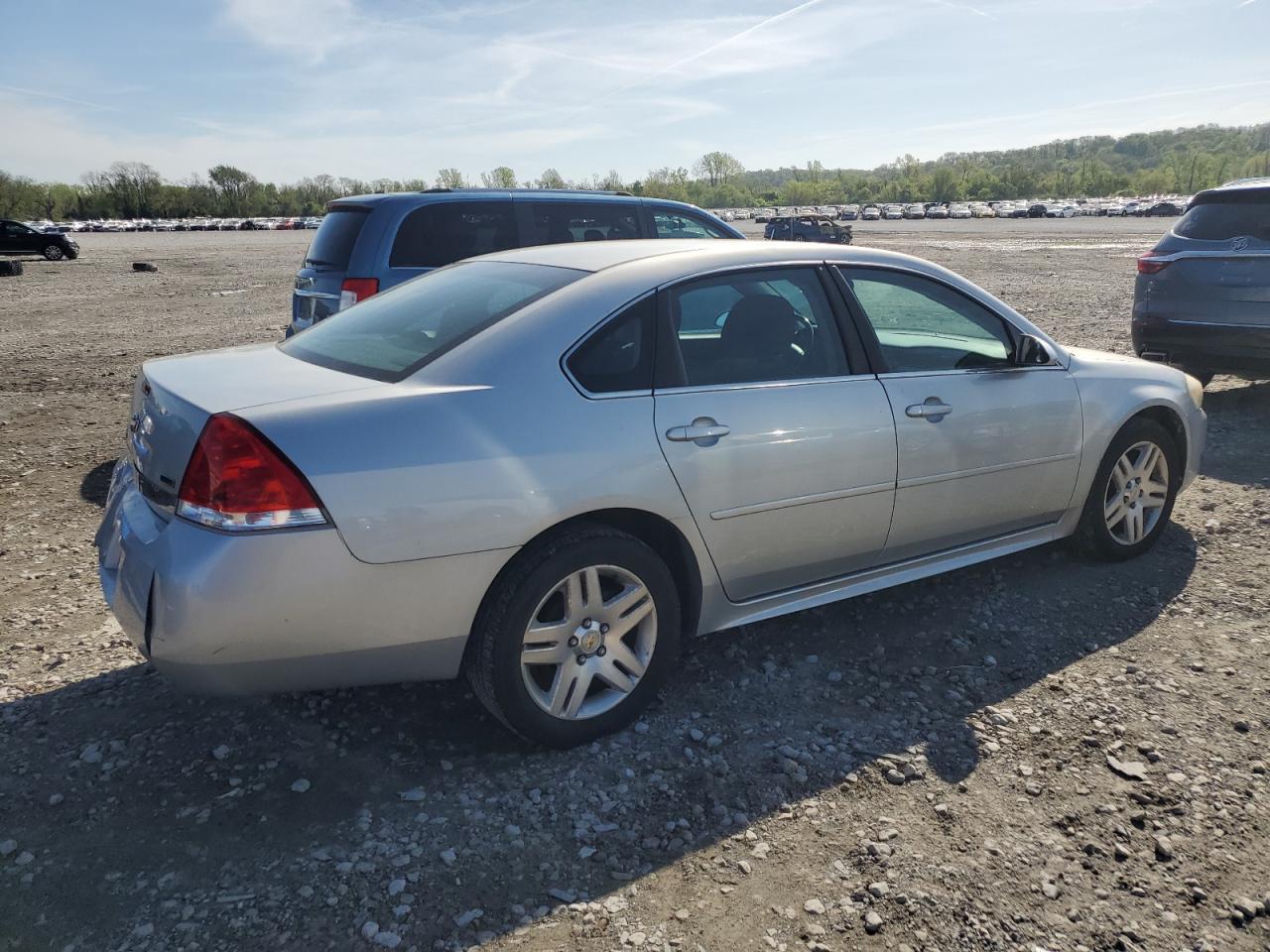 2011 Chevrolet Impala Lt - Фото 3