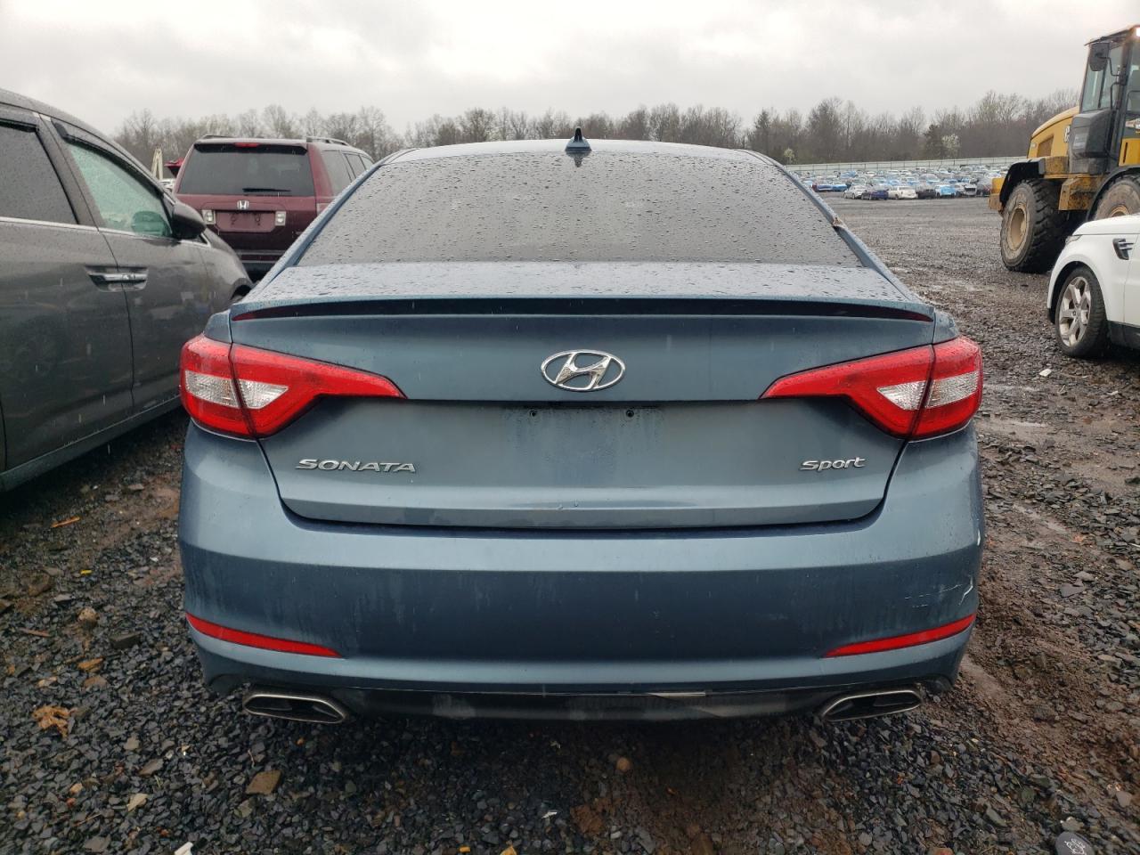 2017 Hyundai Sonata Sport - Image 6