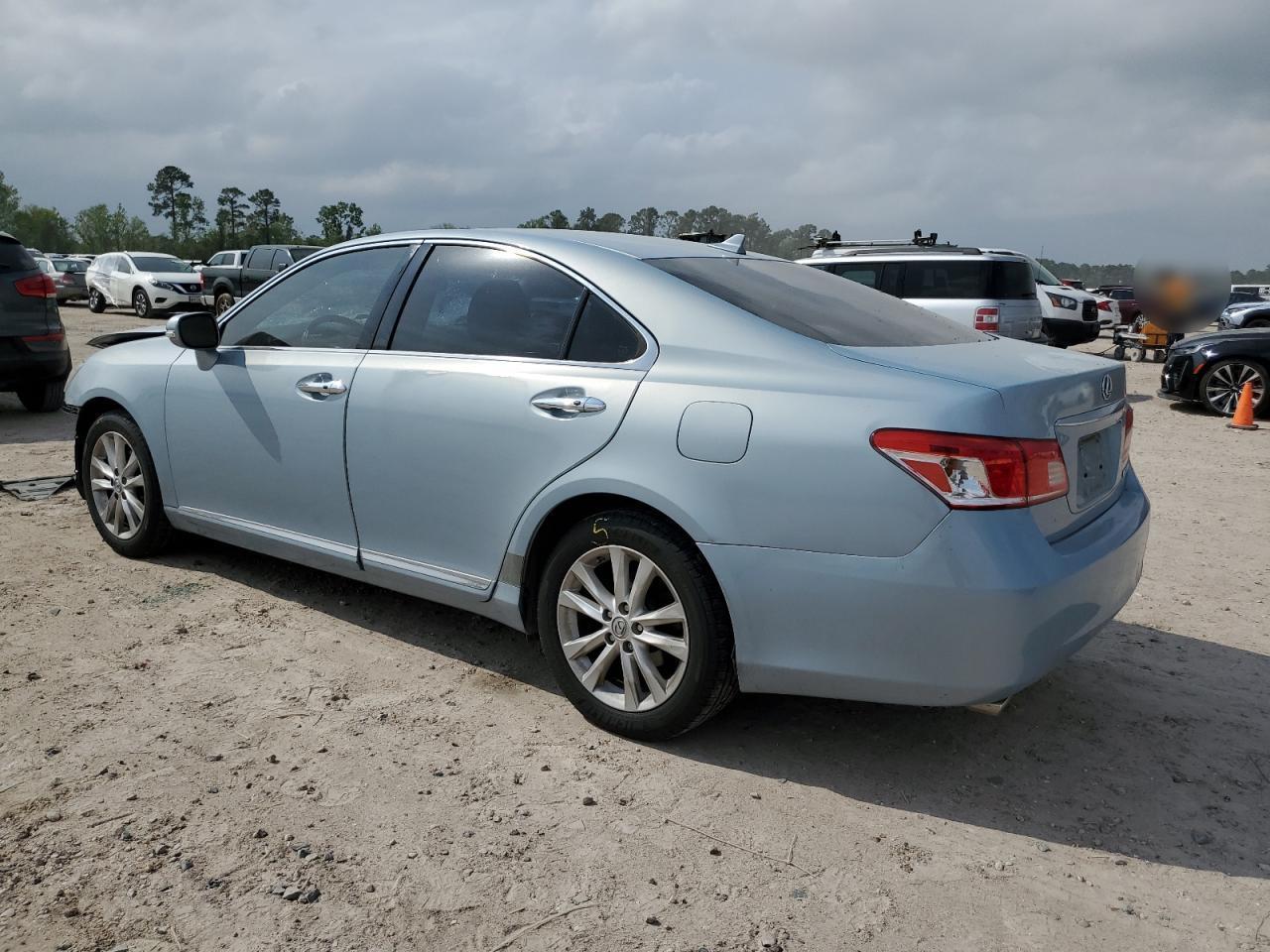 2012 Lexus Es 350 - Image 2