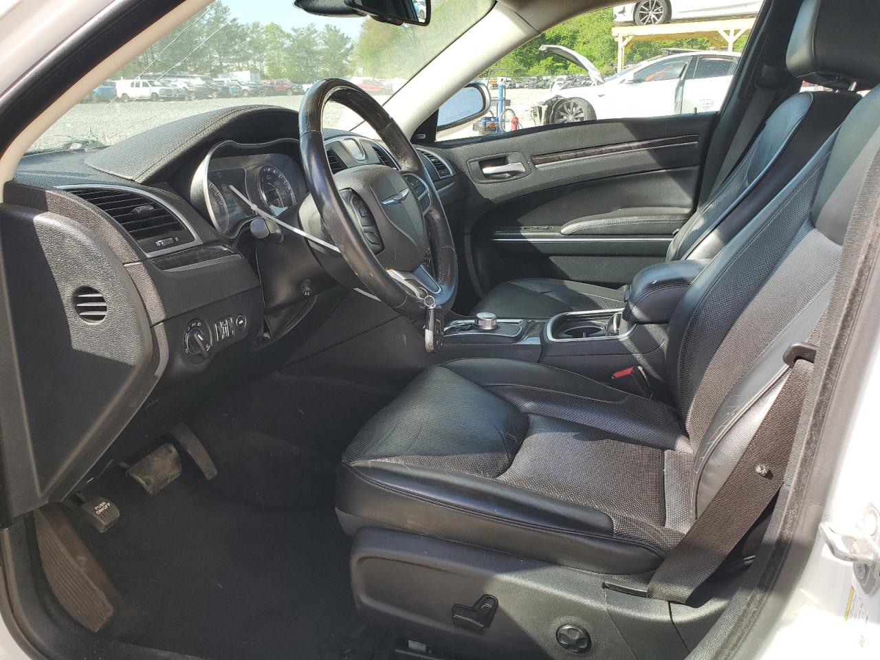 2018 Chrysler 300 Limited - Фото 7