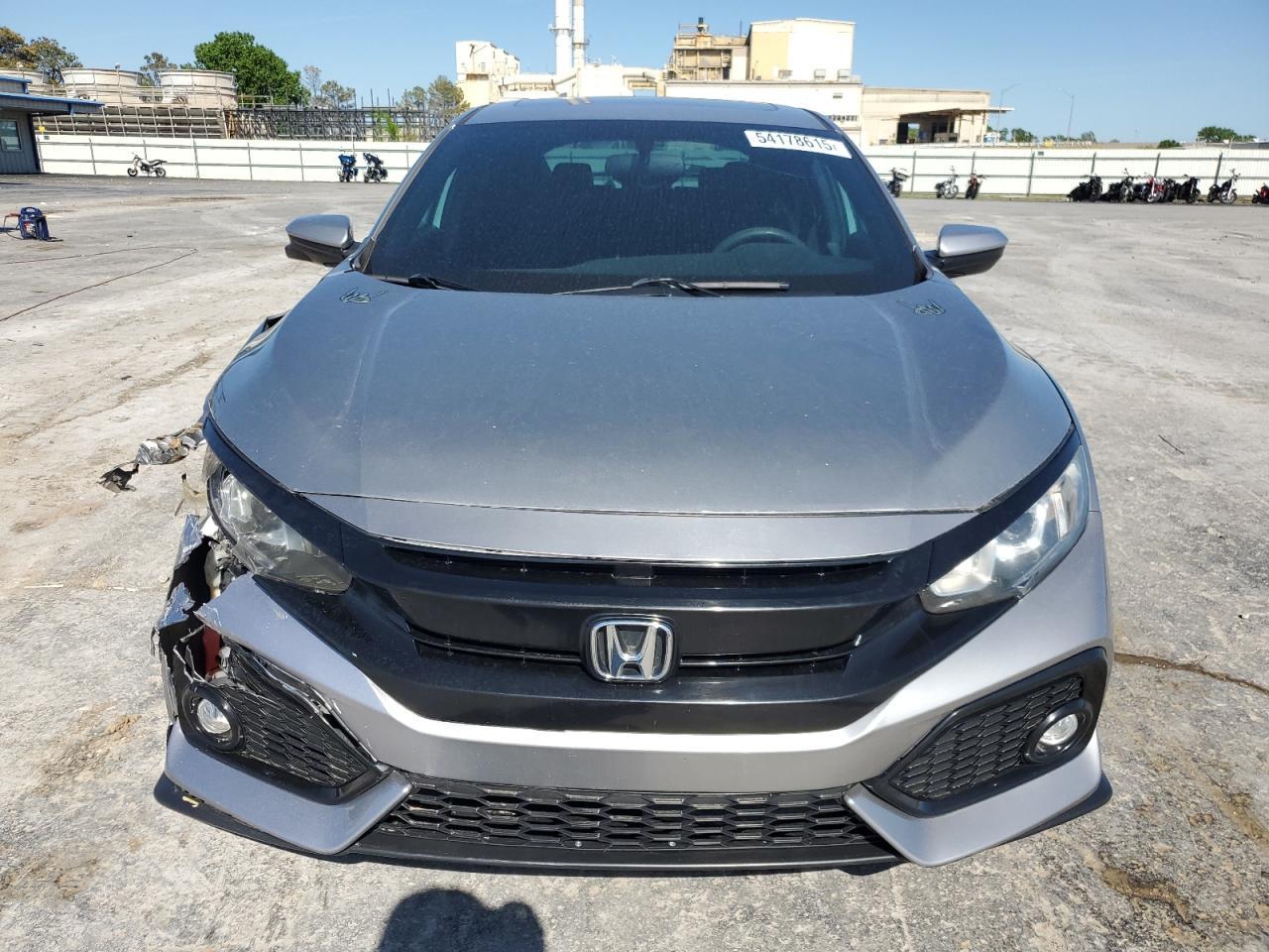 2018 Honda Civic Ex - Image 5
