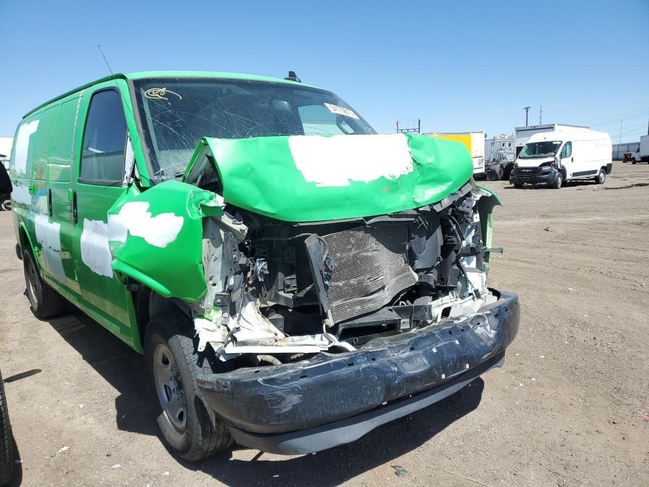 2019 GMC Savana G2500 - Фото 4