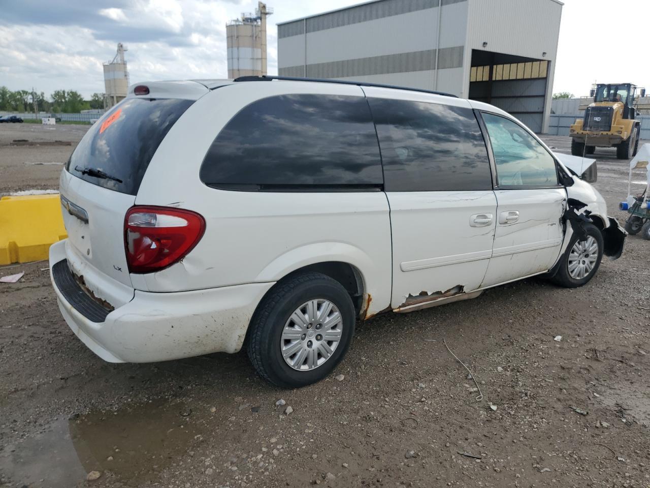2007 Chrysler Town & Country Lx - Фото 3