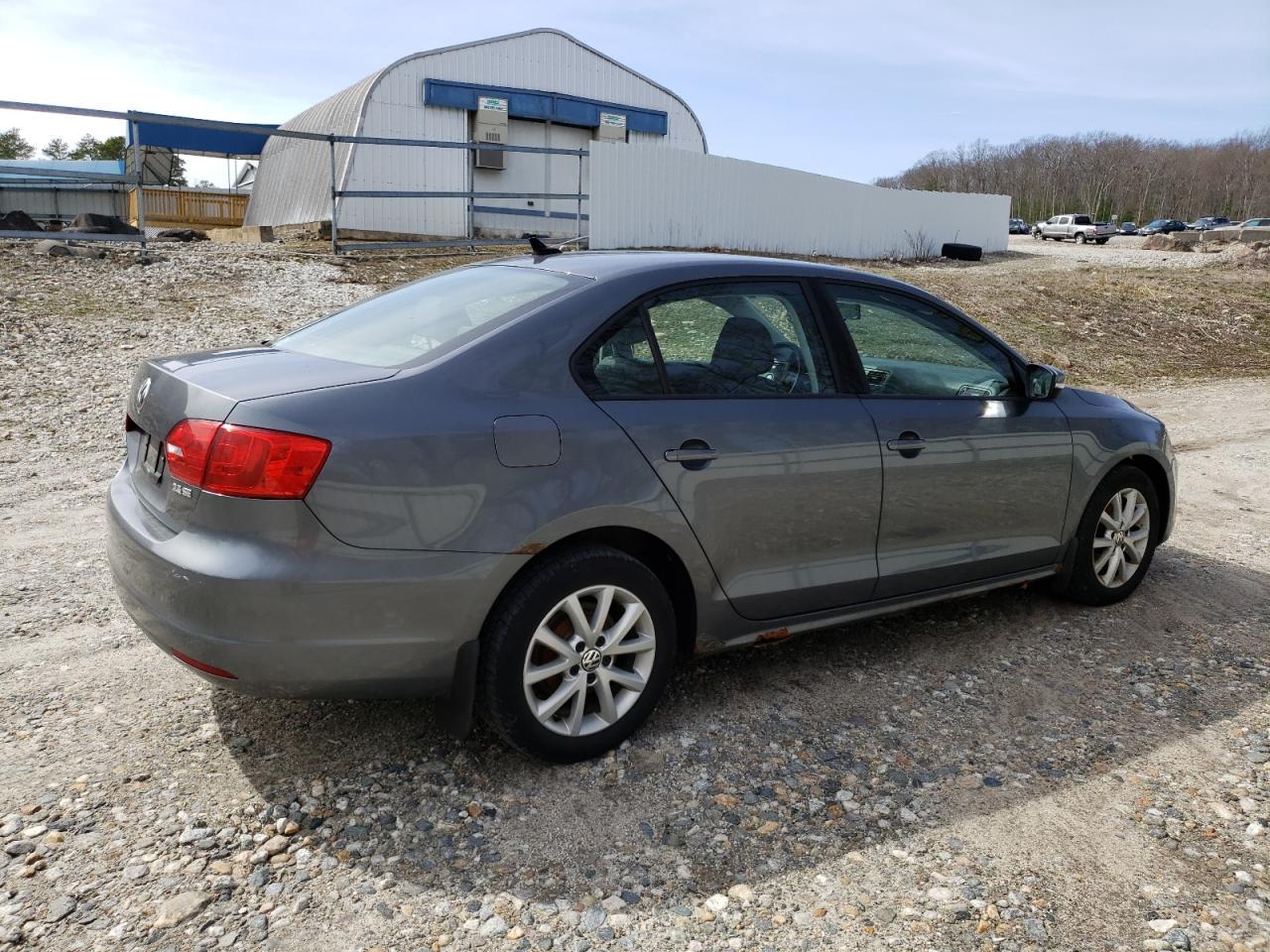 2012 Volkswagen Jetta Se - Фото 3