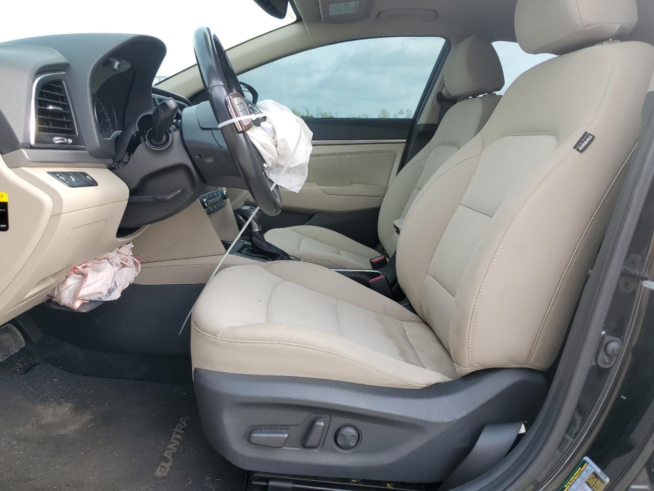 2017 Hyundai Elantra Se - Фото 7