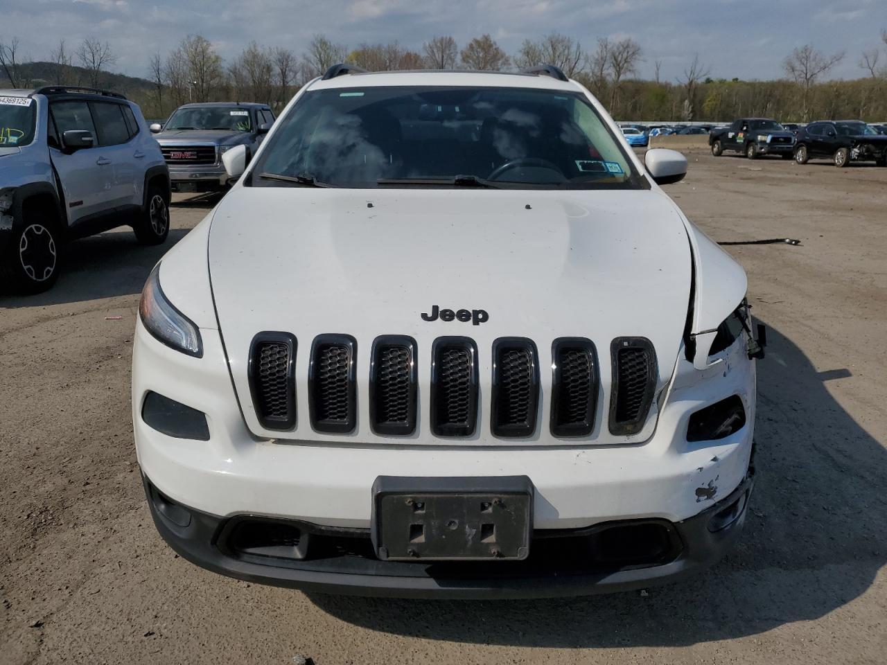 2015 Jeep Cherokee Latitude - Фото 5