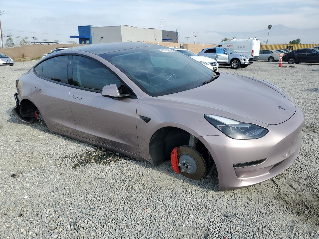 2022 Tesla Model 3 - Фото 4